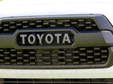 Toyota Tacoma TRD Pro фото
