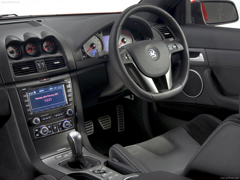 Vauxhall VXR8 фото