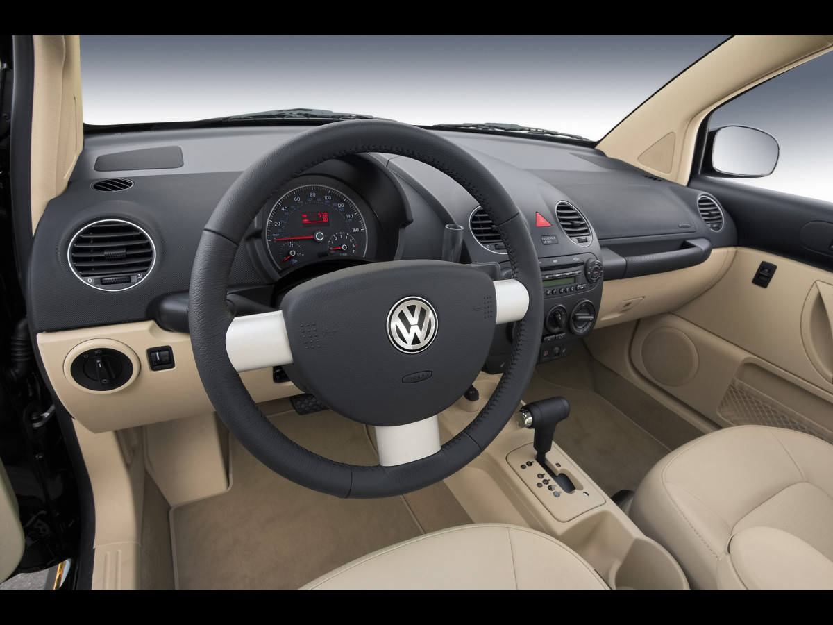 Volkswagen New Beetle фото 50042