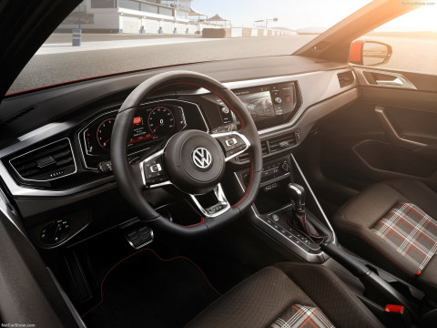 Volkswagen Polo GTI фото