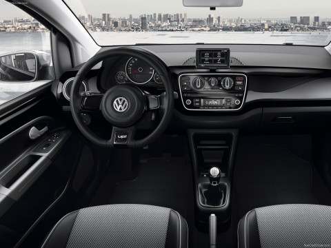 Volkswagen Up фото