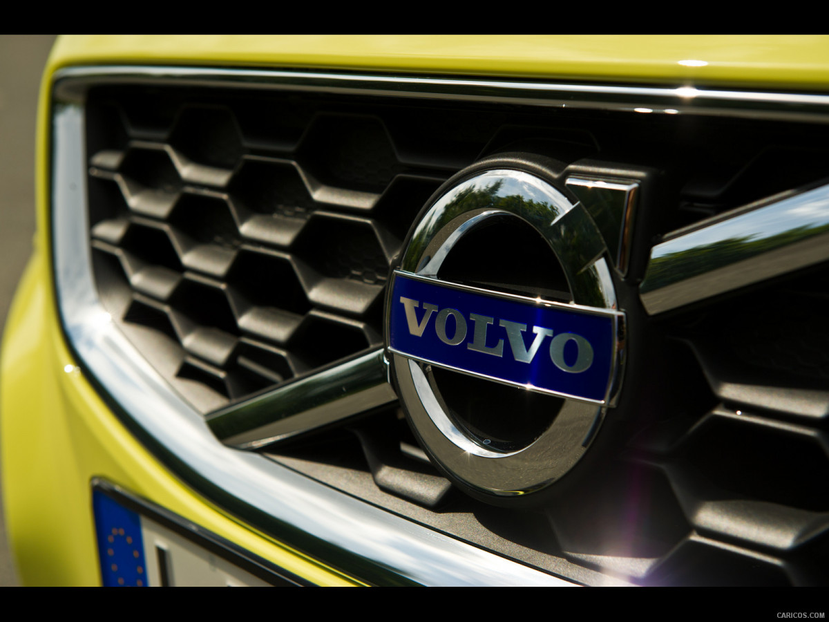 Volvo C30 фото 131605