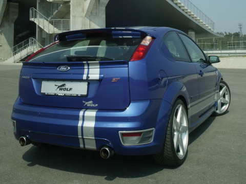 Wolf Racing Ford Focus ST фото