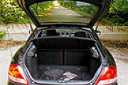 Багажник очень практичен и вместителен. 420 л при четырехместной компоновке – РЕКОРД среди одноклассников