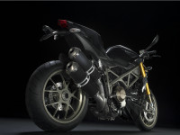 1_Ducati_Streetfight-2.jpg