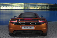 1_McLaren_MP4_12C_1-2.jpg