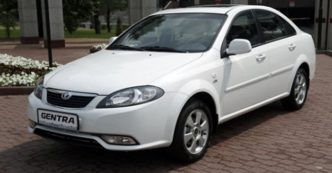 Daewoo опустила рублевые цены на седан Gentra