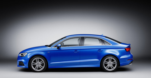 В России новую Audi A3 оценили минимум в 1 629 000 рублей
