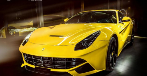 Carlex Design внедрил в желтый Ferrari F12 berlinetta больше изыска