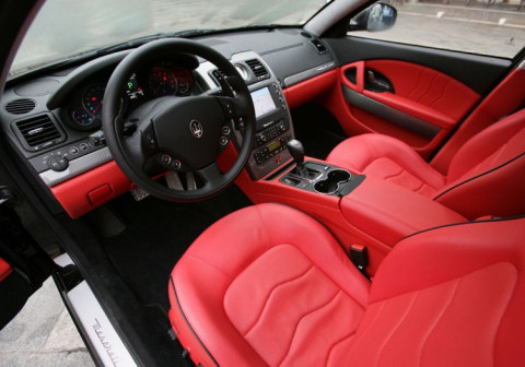 Maserati Quattroporte Sport GT S MC Sport Line
