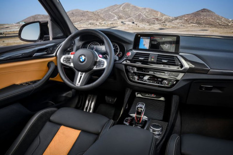 BMW X3 M и X4 M успешно презентовали для публики
