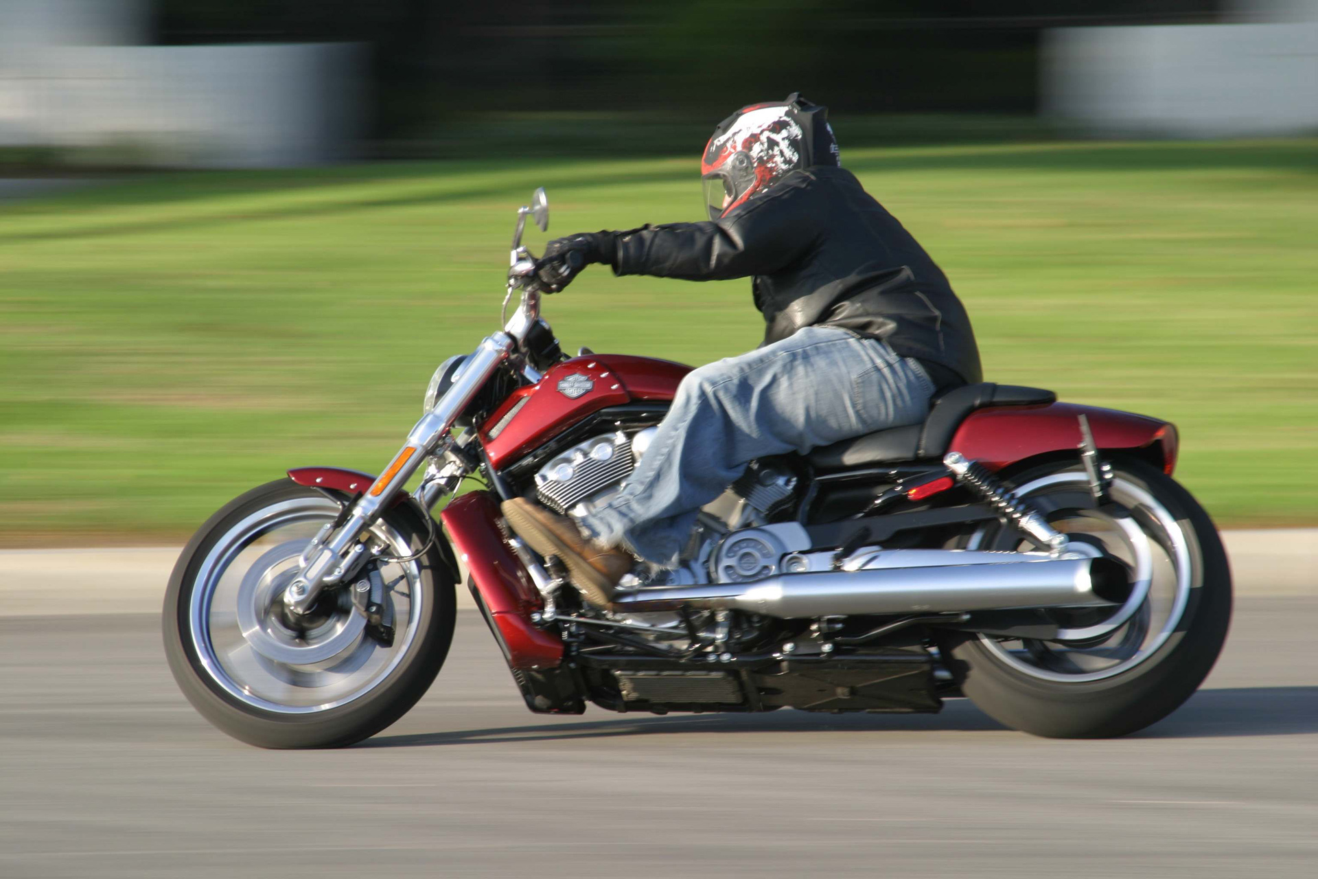 Harley-Davidson фото