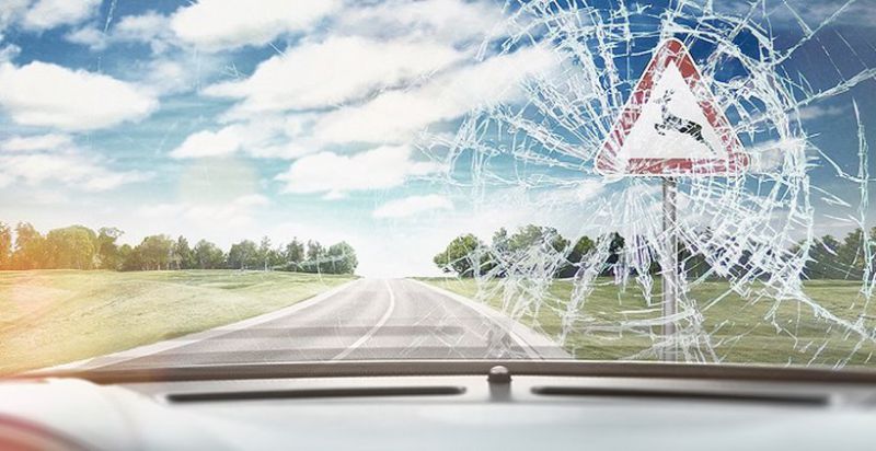 Уникальные условия замены лобового стекла Range Rover в РОЛЬФ Ясенево!