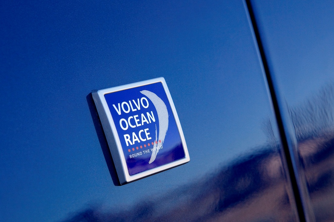 Получайте подарки каждые выходные ноября в «Независимость Volvo»