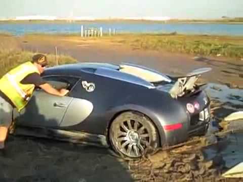 Bugatti Veyron in Lake