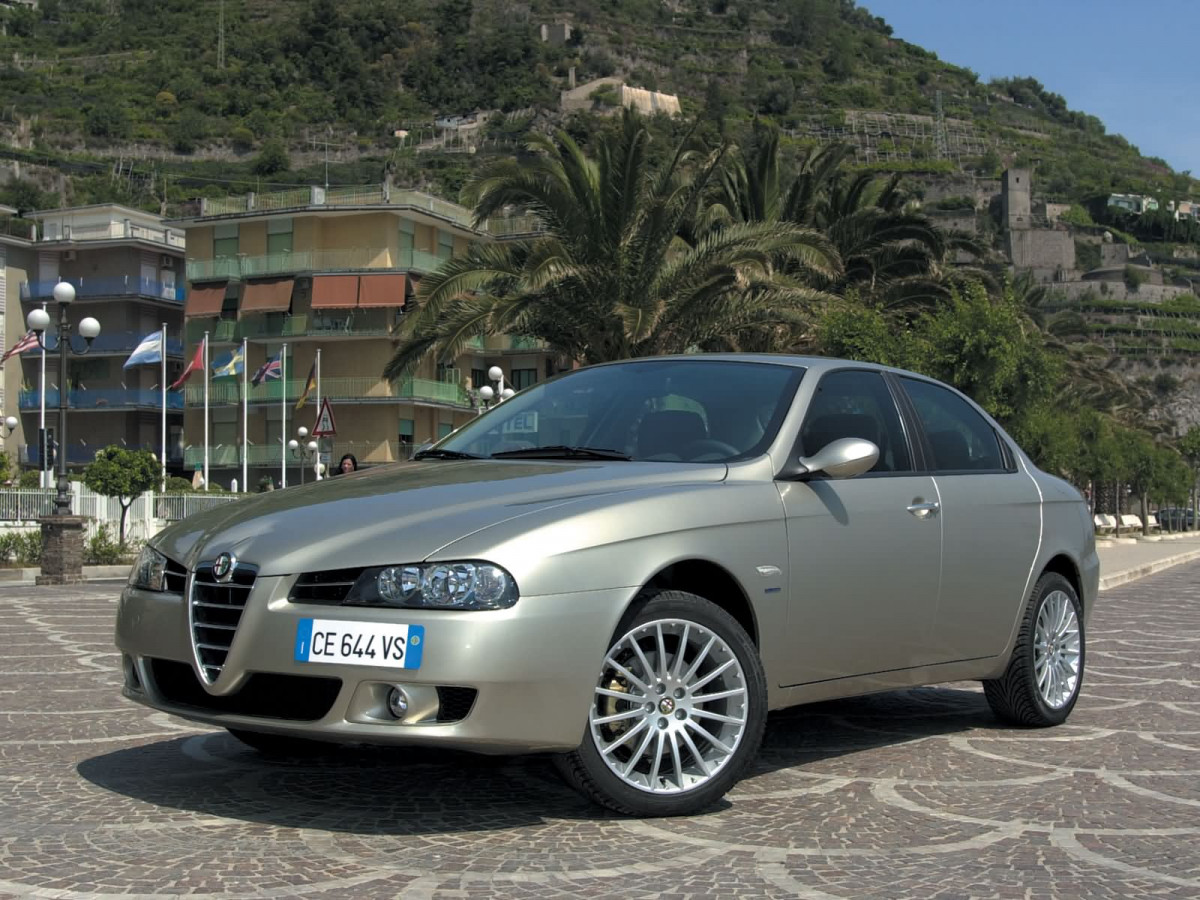 Alfa Romeo 156 фото 10505