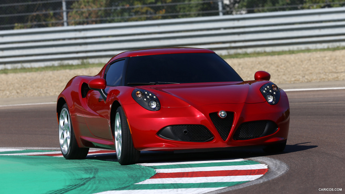 Alfa Romeo 4C фото 111459