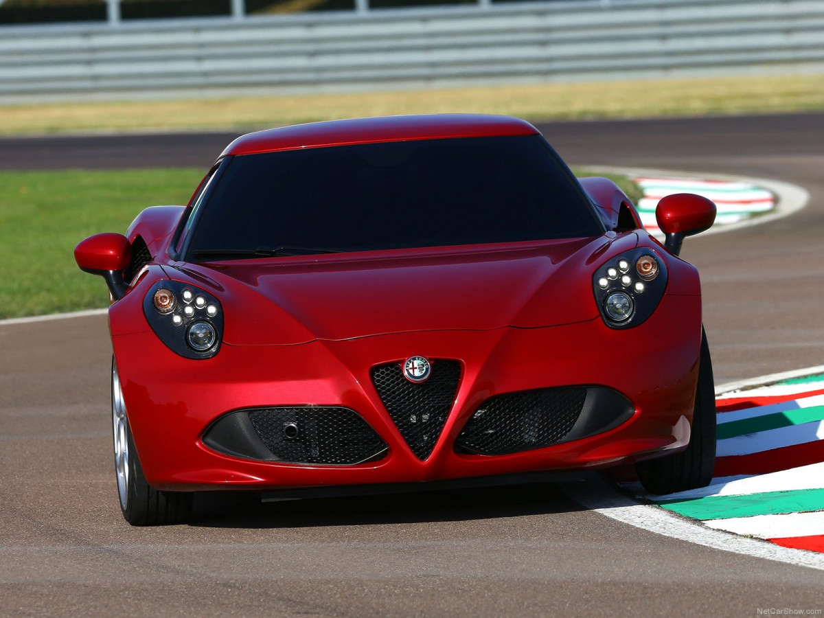 Alfa Romeo 4C фото 119922