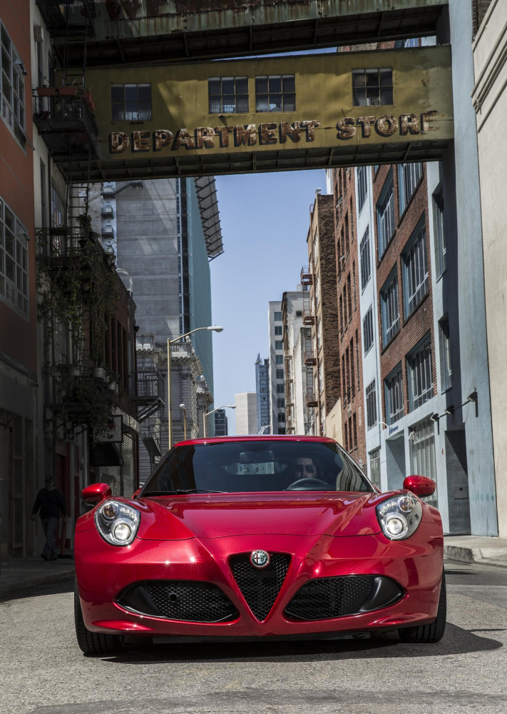 Alfa Romeo 4C фото 128144