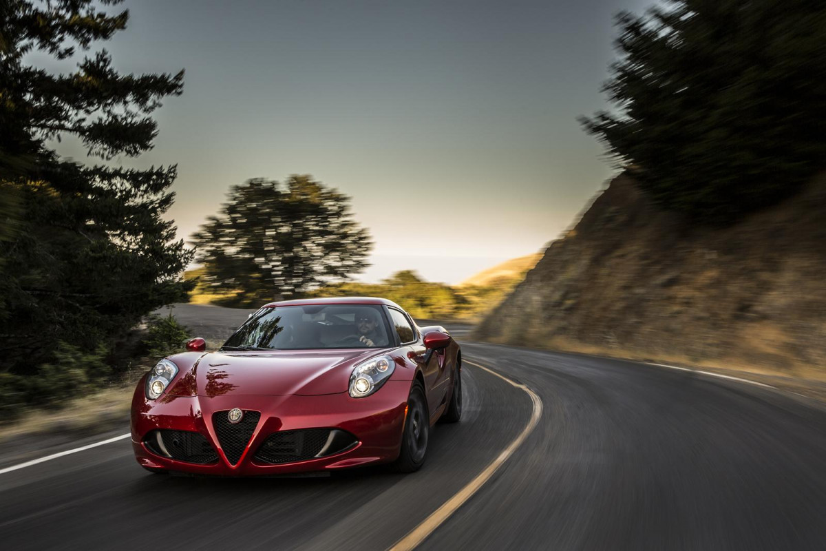 Alfa Romeo 4C фото 128157