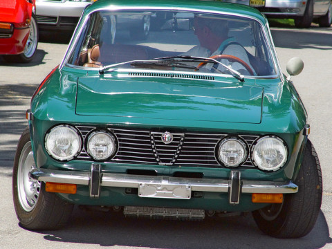 Alfa Romeo GT Veloce фото