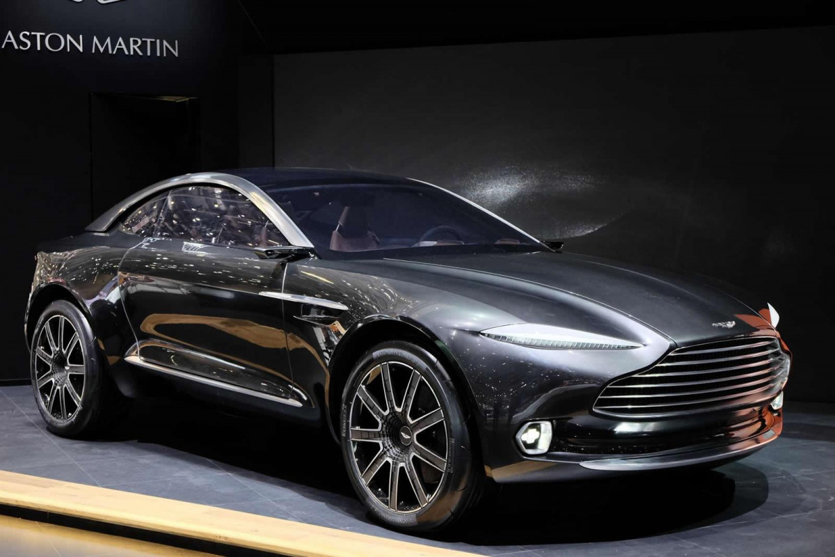 Aston Martin DBX фото 143684
