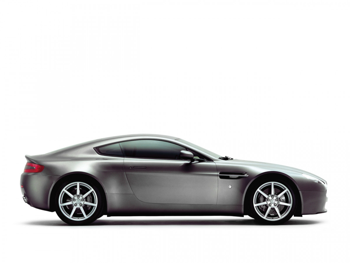 Aston Martin V8 Vantage фото 27069
