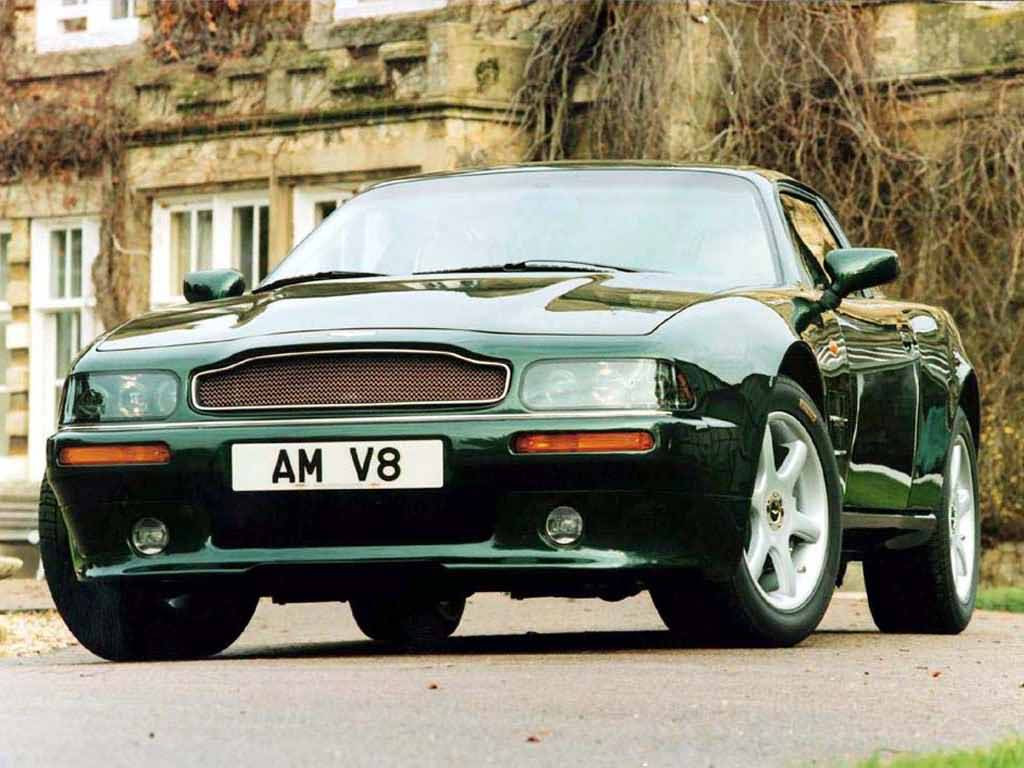 Aston Martin V8 Vantage фото 373