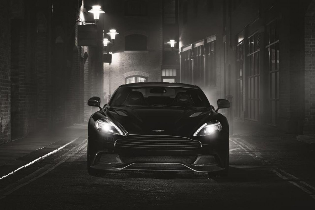 Aston Martin Vanquish Carbon Edition фото 134192