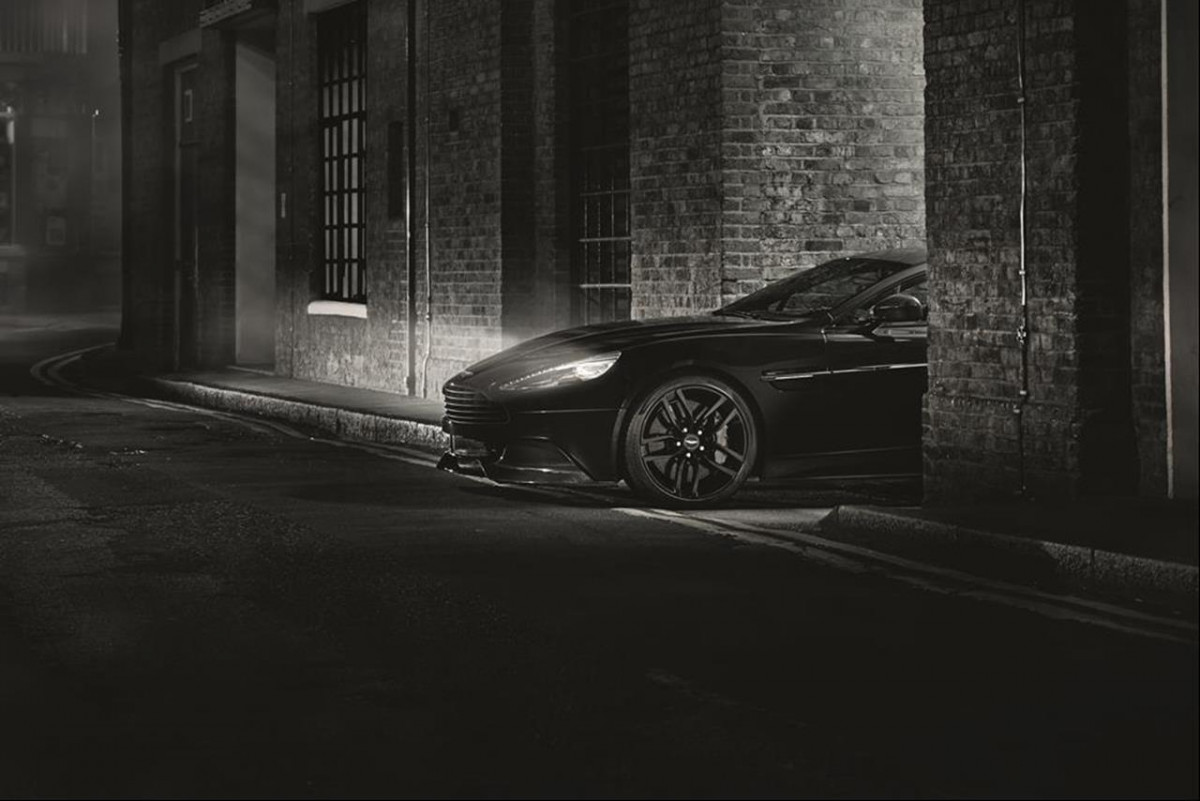 Aston Martin Vanquish Carbon Edition фото 134194