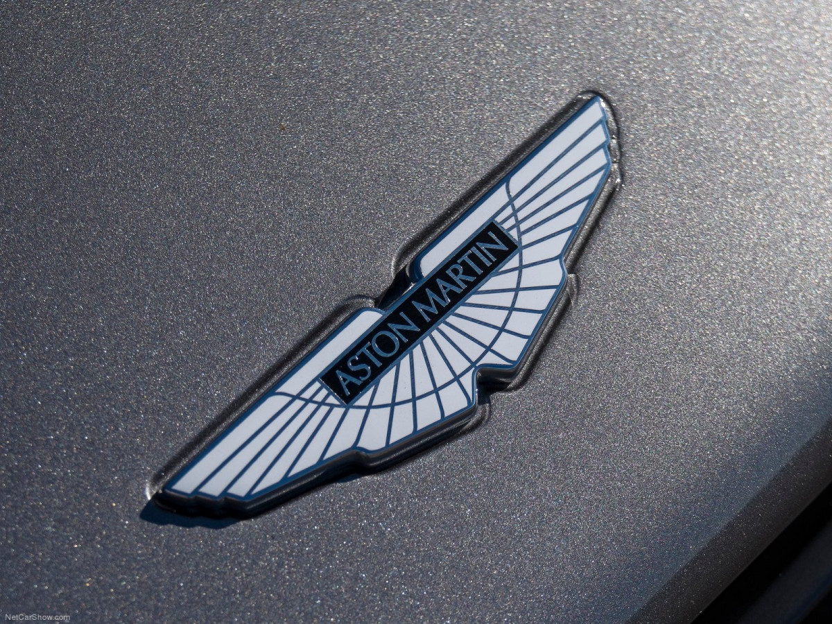 Aston Martin Vanquish фото 132122