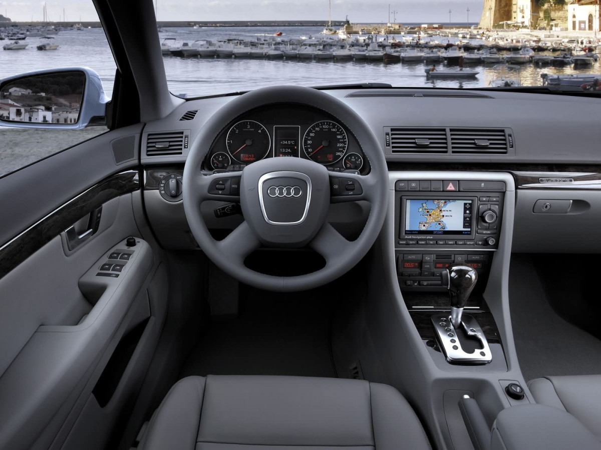 Audi A4 Avant фото 16960