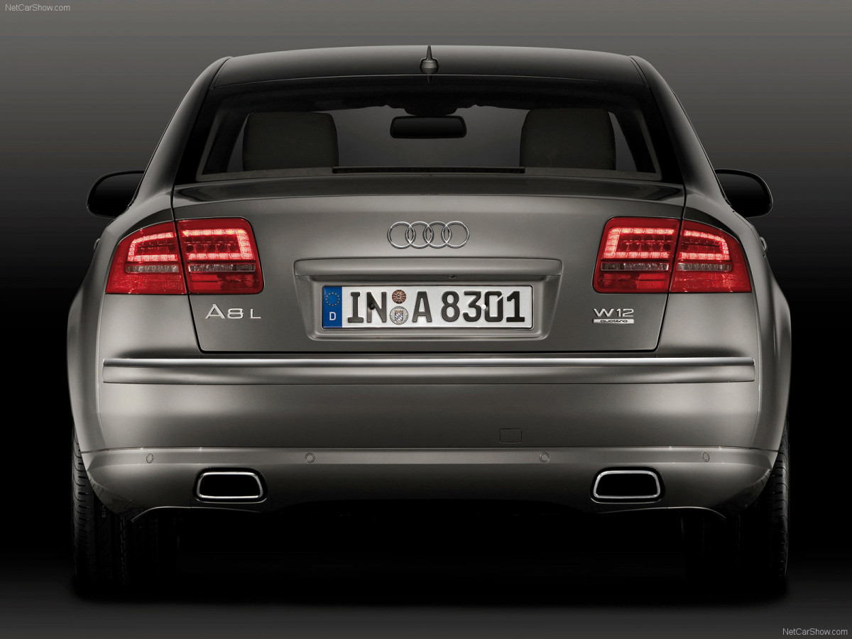 Audi A8L фото 46539