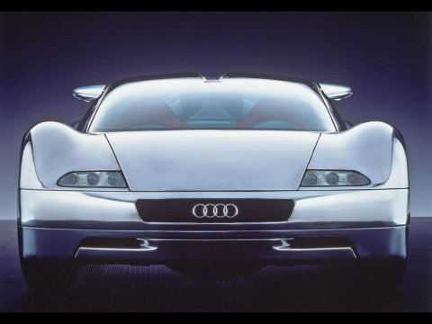 Audi Avus Quattro фото