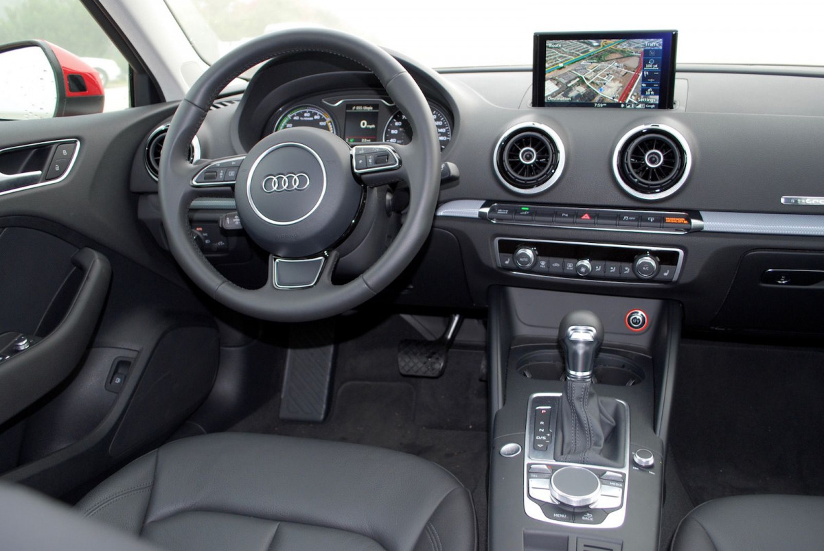 Audi e-tron фото 174977