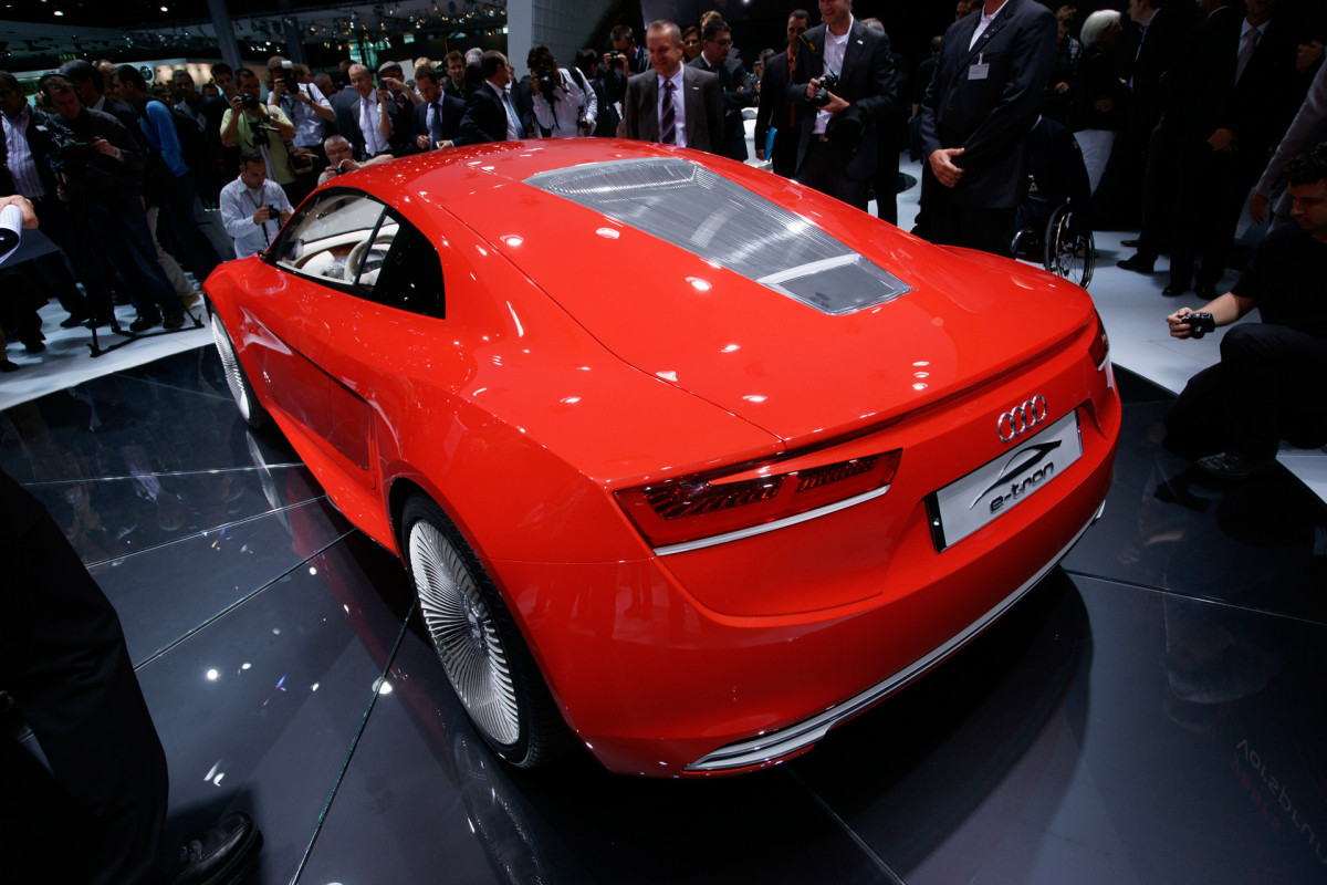 Audi e-tron фото 69560