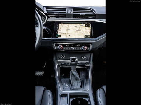 Audi Q3 Sportback фото
