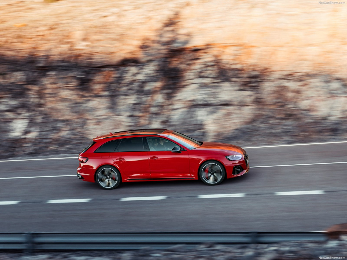 Audi RS4 Avant фото 203728