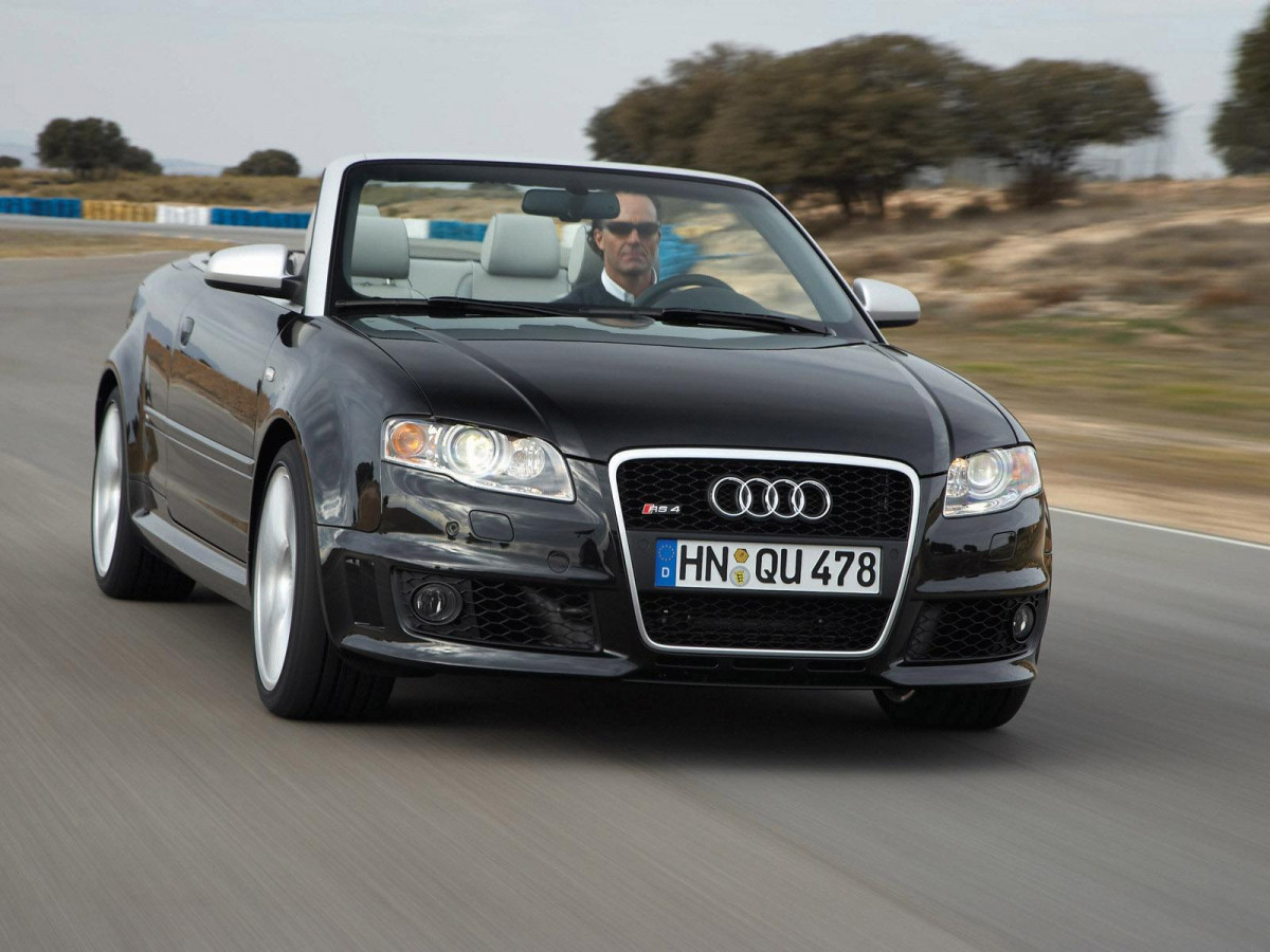 Audi RS4 Cabriolet фото 32499