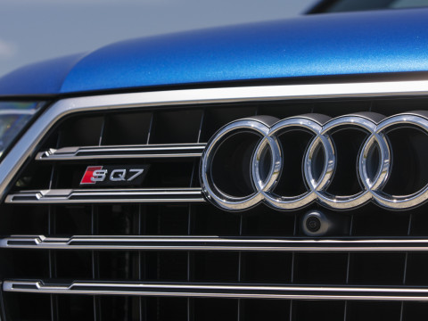 Audi SQ7 фото