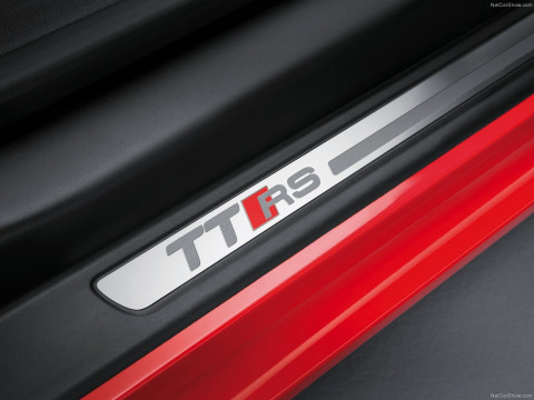 Audi TT RS plus фото