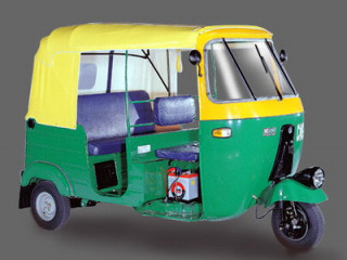 Bajaj Rickshaw фото
