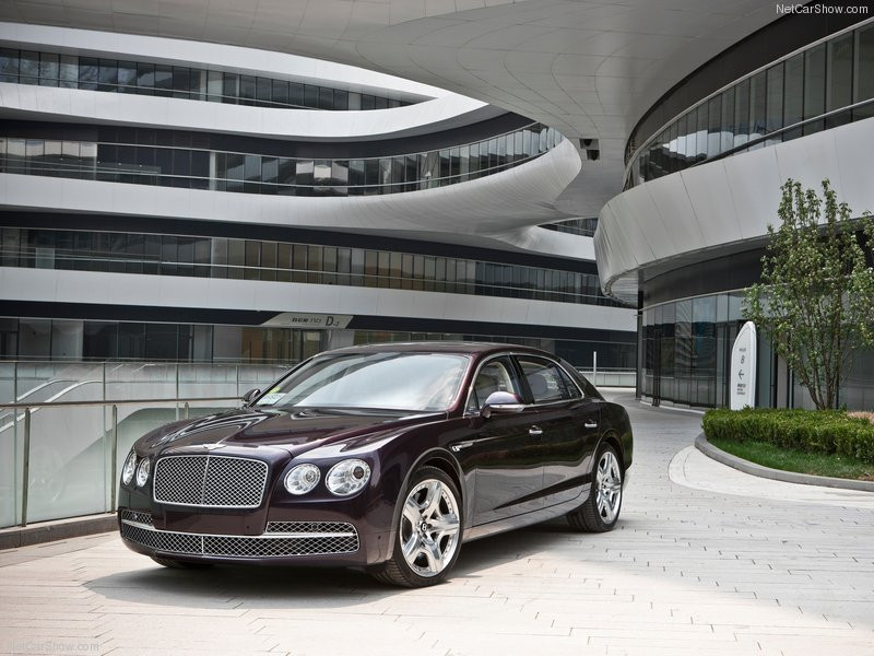 Bentley Continental Flying Spur фото 104924