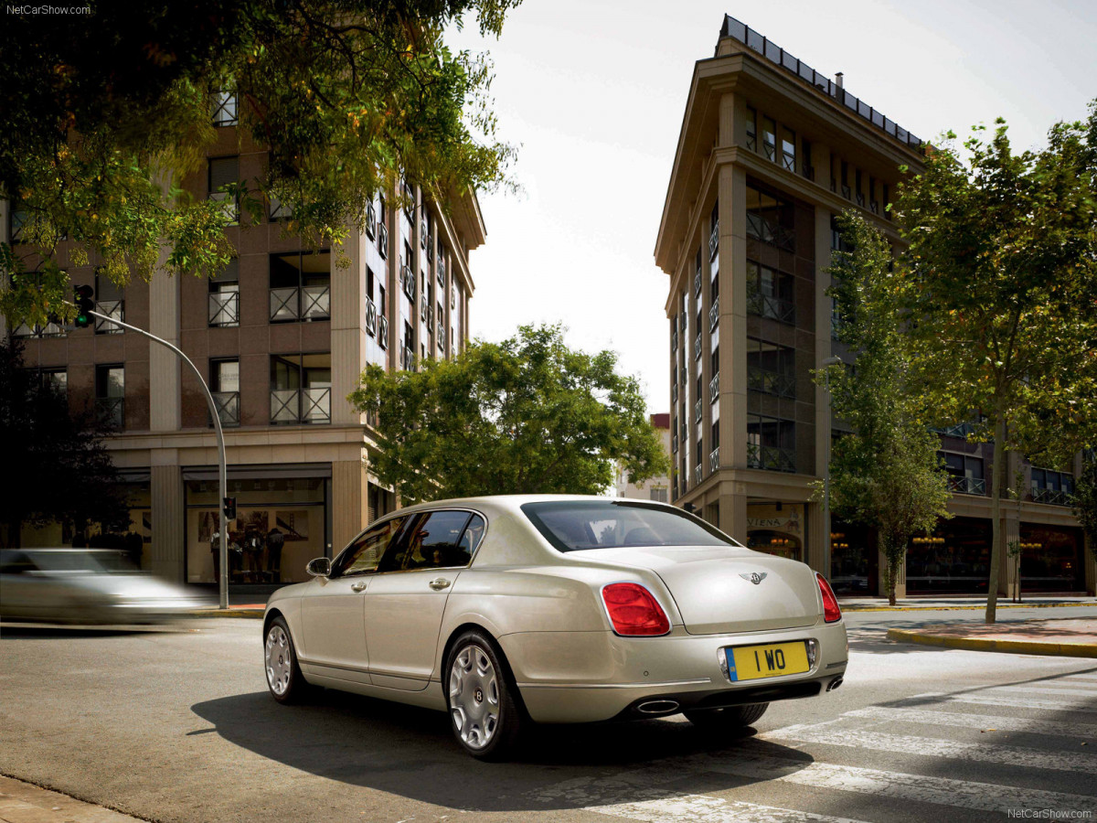 Bentley Continental Flying Spur фото 56985