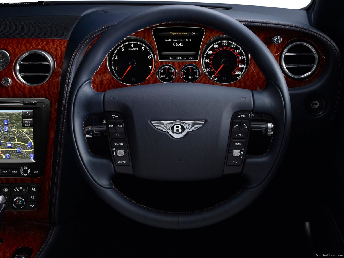 Bentley Continental Flying Spur фото 79728