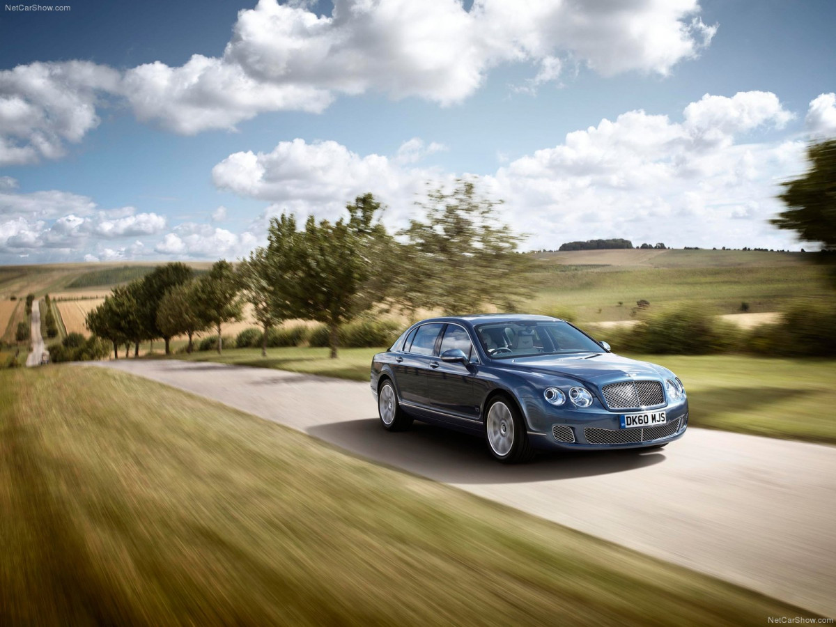 Bentley Continental Flying Spur фото 79732