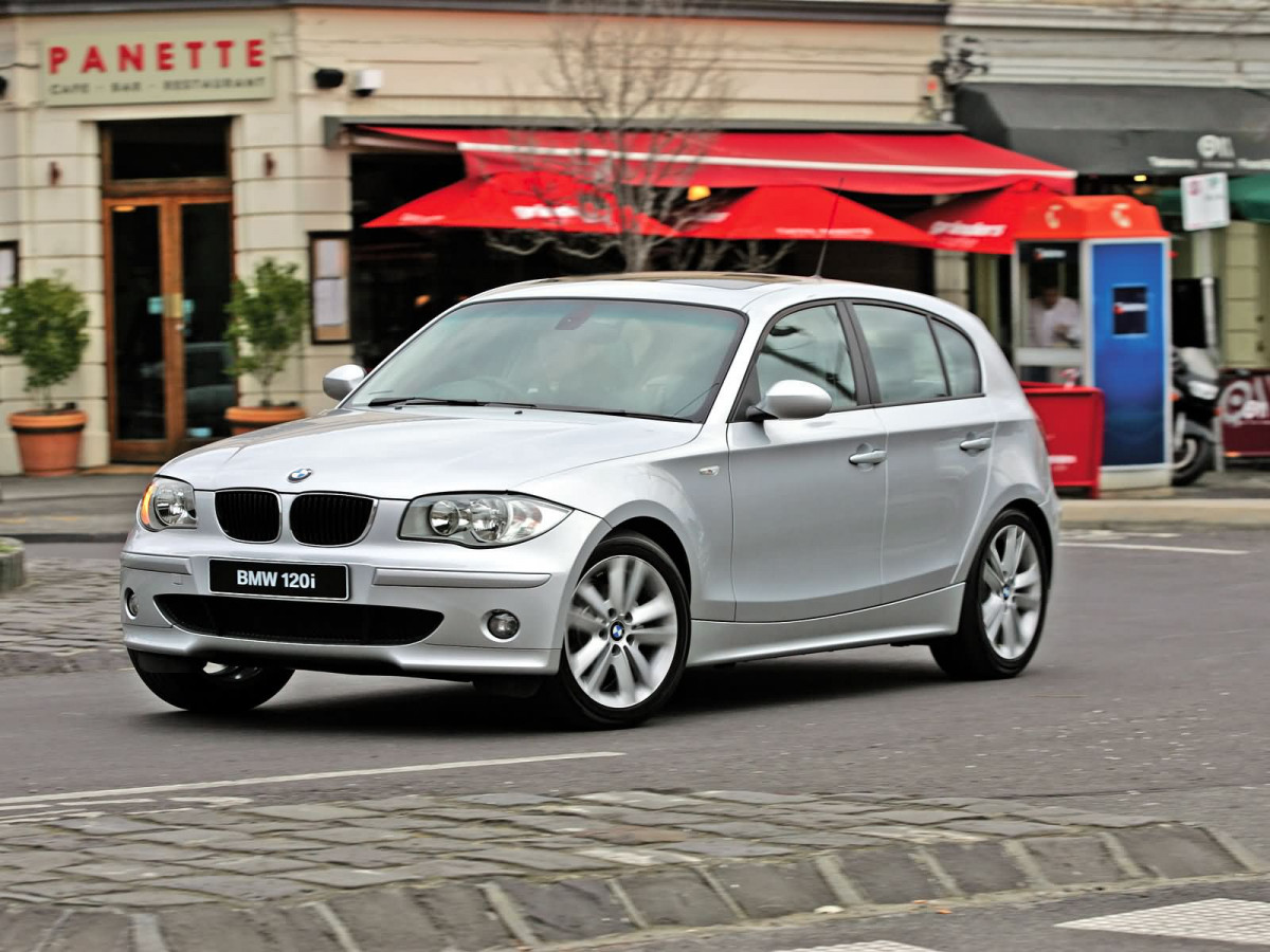 BMW 1-series 5-door фото 14966