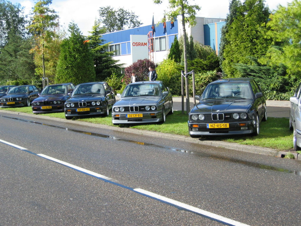 BMW 3-series E30 фото 36252