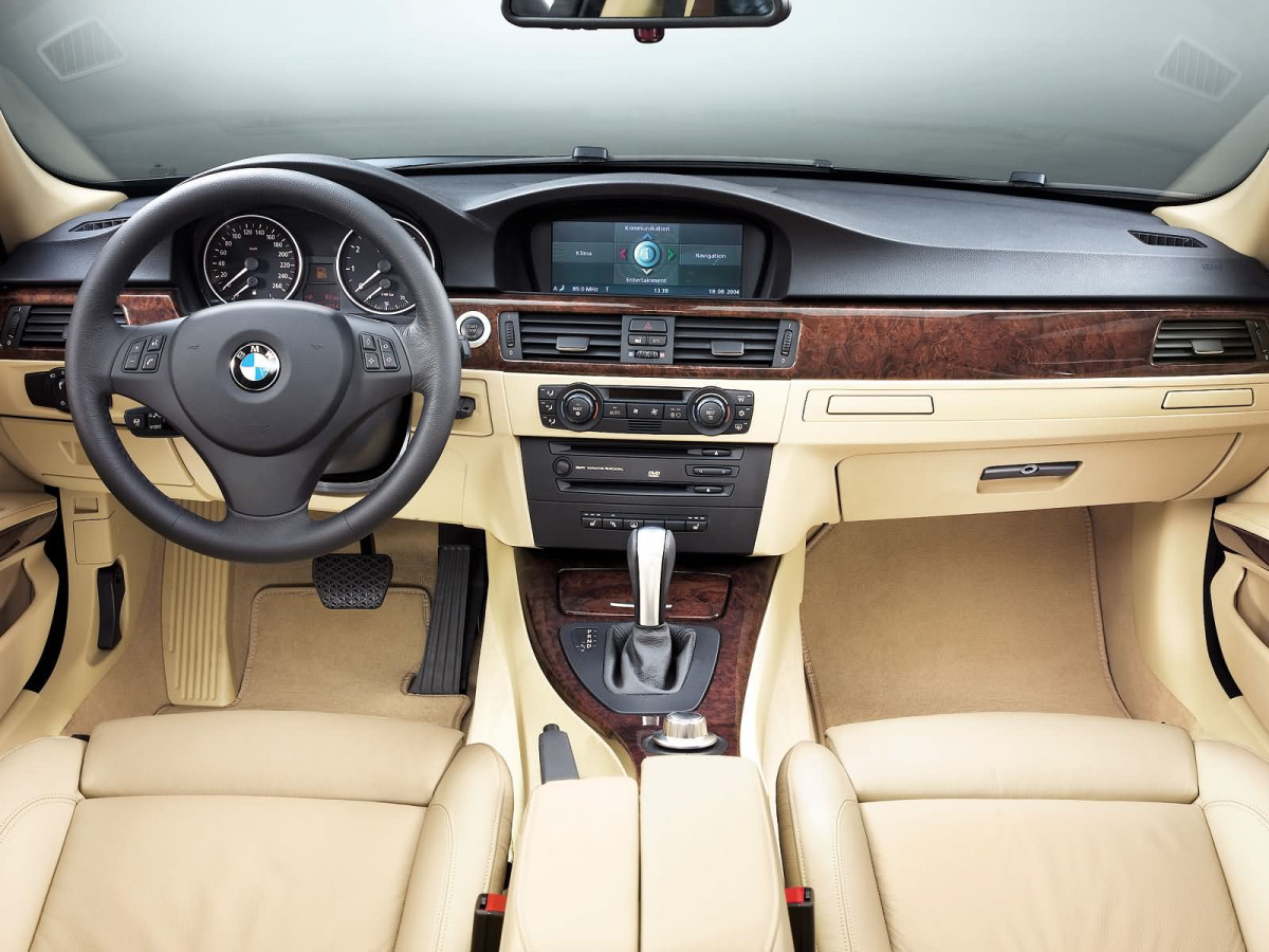 BMW 3-series E90 Sedan фото 16373