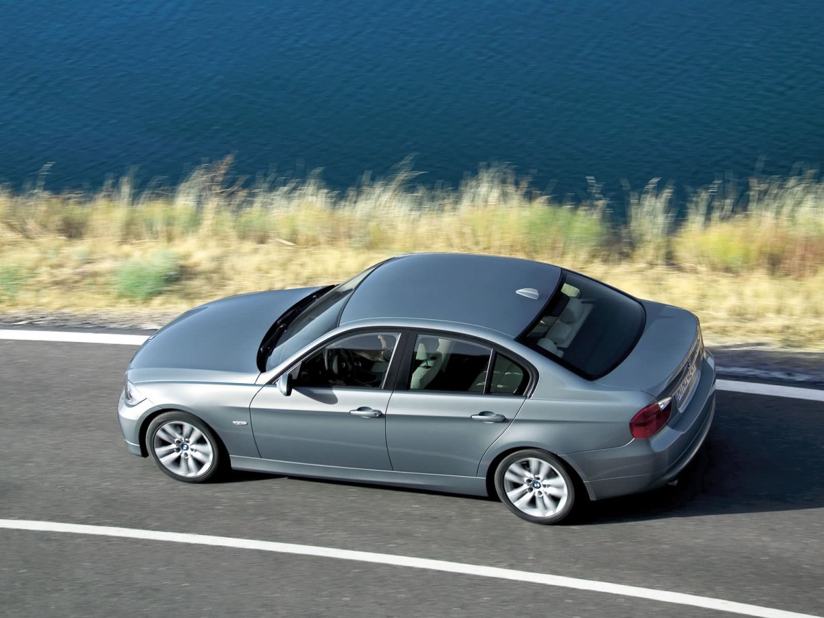 BMW 3-series E90 Sedan фото 16398